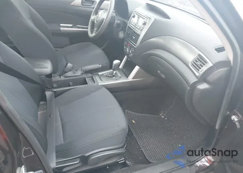 2013 Subaru Forester 2.5X z USA, uszkodzony, nr VIN JF2SHABC7DH405179